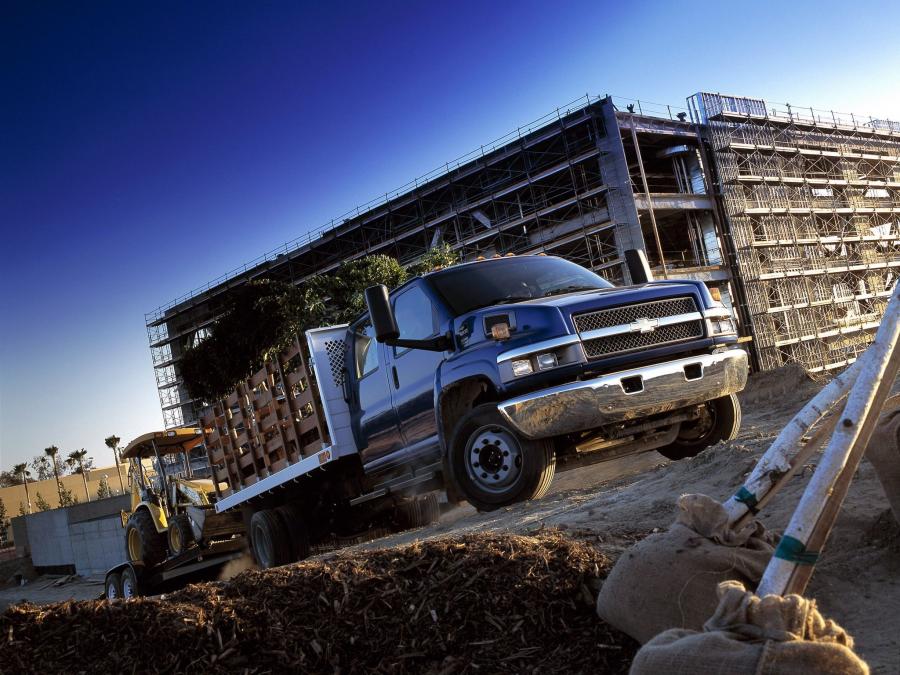  Chevrolet Kodiak C5500 Crew Cab 2004 года  (фото 2 из 3)
